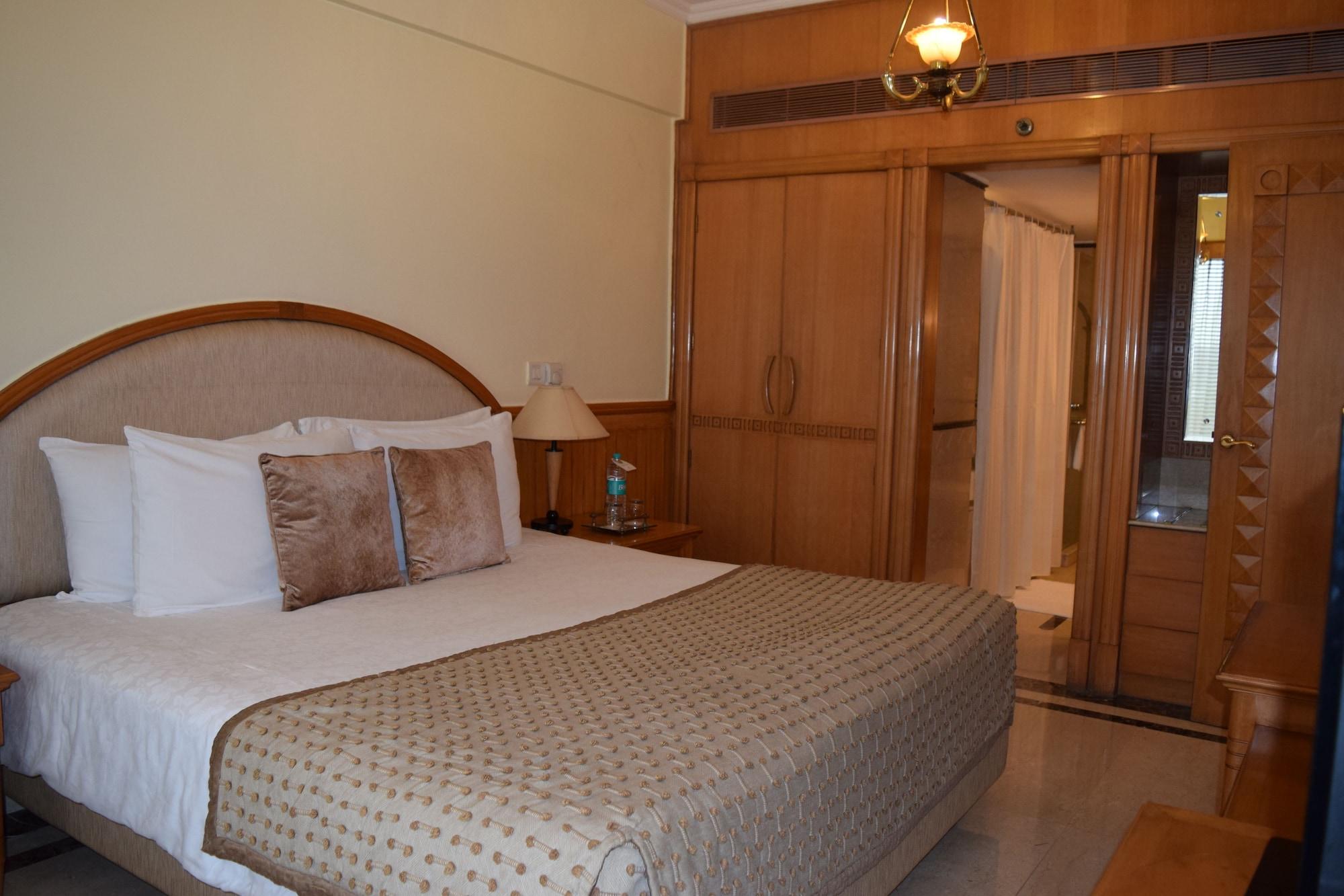 Hotel Jaypee Siddharth New Delhi